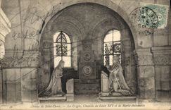 VINTAGE POSTCARD Abbey of Denis Saint the Crypt Vault of Louis XVI and D Anne of Brittany
