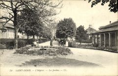 VINTAGE POSTCARD Holy Denis L Hospital Gardens