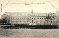 VINTAGE POSTCARD Maison D Education of the Legion D Holy Honneur Denis Facade Is