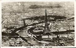 CPA Paris La Tour Eiffel sacre Coeur Montmartre