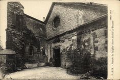 CPA Paris Facade de l eglise Saint Julien le pauvre