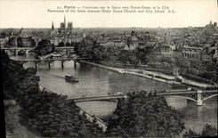 CPA Paris Panorama Sur la Seine Vers Notre Dame et la Cite