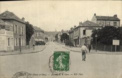 CPA Saint Leu Avenue de la Gare Cafe de la gare