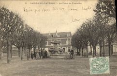 CPA Saint Leu Taverny La Place Vaucelles Enfants