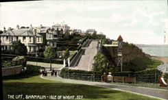 VINTAGE POSTCARD The top spin Shanklin Isle off Wight