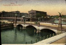 VINTAGE POSTCARD Berlin Friedrichsbrucke und National Gallery