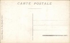 VINTAGE POSTCARD the Street of Paris Leuwen Militaria