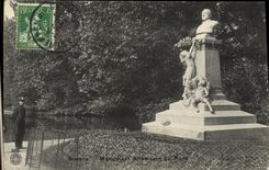 Monumento de Amberes Allewaert de la POSTAL de la VENDIMIA con el parque