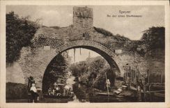 VINTAGE POSTCARD Speyer Year Der Alten Stadtmeuer Children