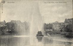 VINTAGE POSTCARD Brussels Lake and jet D water Public garden Marie Louise