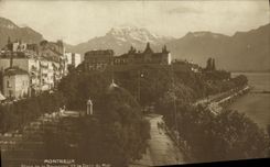 CPA Montreux Place de la Rouvenaz et le Dent du Midi