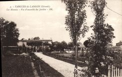 VINTAGE POSTCARD Fargues de Langon Mounies Seen D together of the Gardens