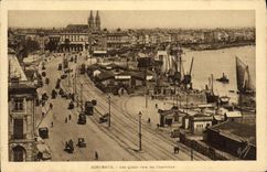 CPA Bordeaux Les quais vers les Chartrons 