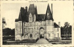 Cara meridional del oo del castillo D de la POSTAL de la VENDIMIA