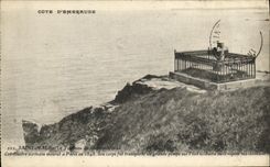 CPA Saint Malo Le tombeau de Chateaubriant