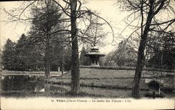 CPA Vitre Le Jardin des Plantes L ile