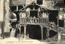 CPA Rennes Le Vieil Escalier de la rue Vasselot Enfants