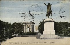 CPA Montpellier La statue de Louis XlV et le Chateau d Eau