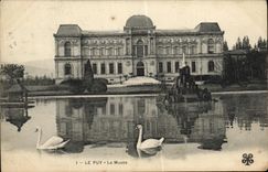 VINTAGE POSTCARD Puy the Museum Swans