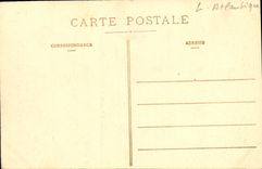 VINTAGE POSTCARD Nantes the Well of the Castle