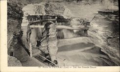 VINTAGE POSTCARD Padirac Wells of Lake of Large the gours