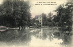 VINTAGE POSTCARD Enghien les Bains Lake of the Mathilde Princess