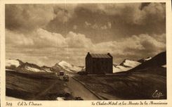 VINTAGE POSTCARD Collar of L Iseran the country cottage hotel and Mounts of Maurienne