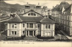 CPA La Bourboule Les Cariatides