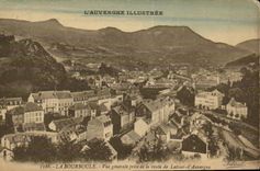CPA La Bourboule vue Generale prise de la route de Latour d Auvergne