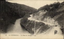 CPA La Bourboule La Route du Barrage