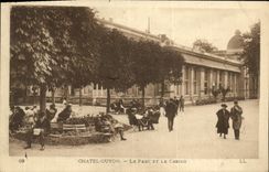 POSTAL L Auvergne Chatelguyon de la VENDIMIA el parque y el casino