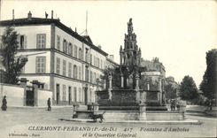 Fuente D Amboise de Clermont Ferrand de la POSTAL de la VENDIMIA y jefaturas