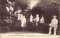 Fuente Petrifying de Clermont Ferrand de la POSTAL de la VENDIMIA de Alyre Saint