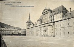 VINTAGE POSTCARD Escorial Fachada Principal del Monasterio