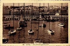 Opinion de Argel de la POSTAL de la VENDIMIA tomada de los barcos portuarios