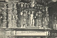 VINTAGE POSTCARD Bruges the Chimney of L Town hall