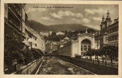 VINTAGE POSTCARD Karlsbad Aussere Sprudelkolonnade