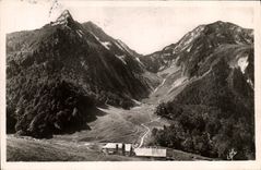 VINTAGE POSTCARD Luchon L Old people s home and the Port of Venasque