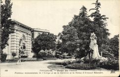 Jardin botanico de Toulouse de la estatua de la POSTAL de la VENDIMIA y de la fuente monumental de L Ariege y del Garona D Armand Silvestre