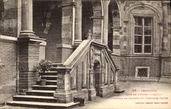 Corte de Toulouse de la POSTAL de la VENDIMIA de L logia del hotel D Assezat y galeria de Clemence Isaure