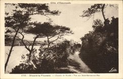 CPA Dinard la Vicomte Chemin de Ronde Vue sur Saint Servan sur Mer