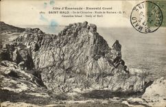 VINTAGE POSTCARD Holy Malo of Cezembre Details of Rocks