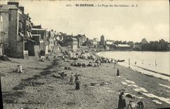VINTAGE POSTCARD St Servan the Beach of Low Fine sands