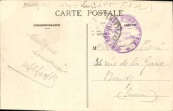 CPA Vitre Vu de la Place St Yves Chateau 