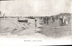 VINTAGE POSTCARD Dimension D Arcachon Money On the Beach