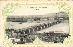 CPA Bordeaux Vue generale Le pont Nouvelles Galeries