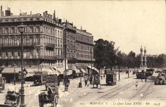 CPA Bordeaux Le Quai Louis XVIII