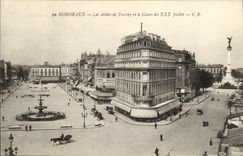 CPA Bordeaux Les allees de Tourny et le Cours du XXX Juillet
