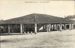 VINTAGE POSTCARD Mauvezin the Old Market