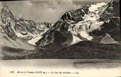 VINTAGE POSTCARD Collar of Vanoise the Lake Of the Plates